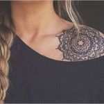 Tattoo Schlüsselbein Vorlagen Luxus Nette Clavicleweinlesehalskette Tattoos Für Frauen Mandala